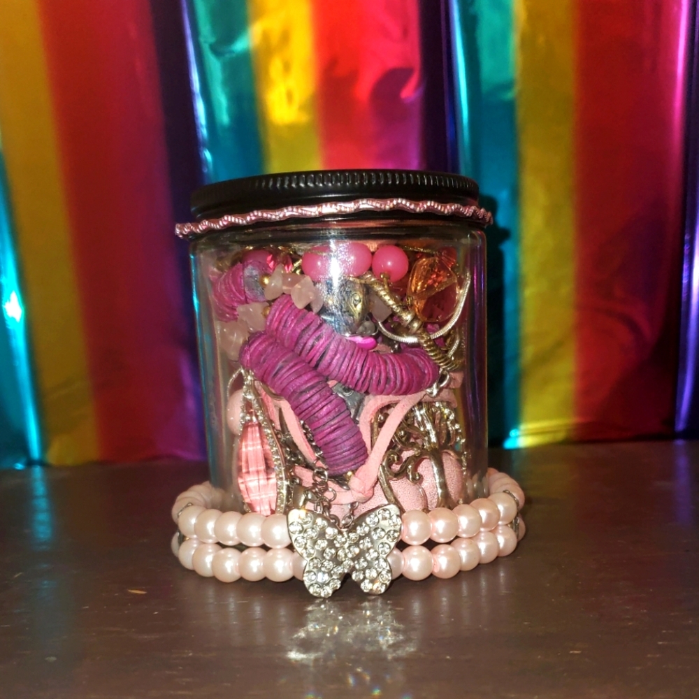 Pink themed jewelry jar